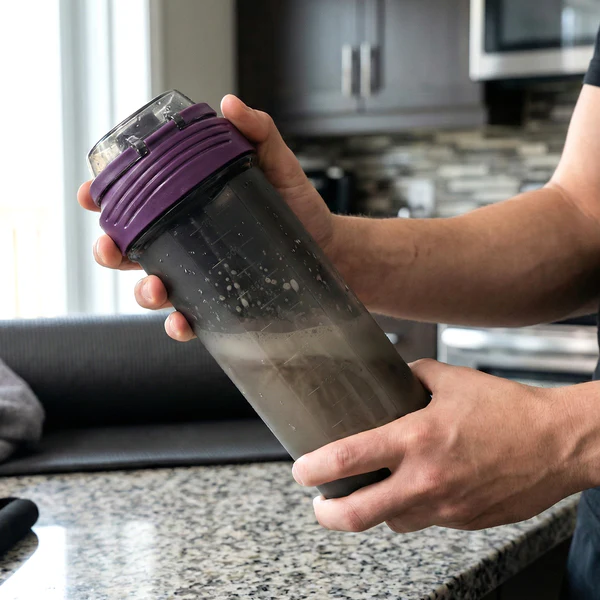 700 ML Multipurpose Protein Shaker Bottle - Image 5
