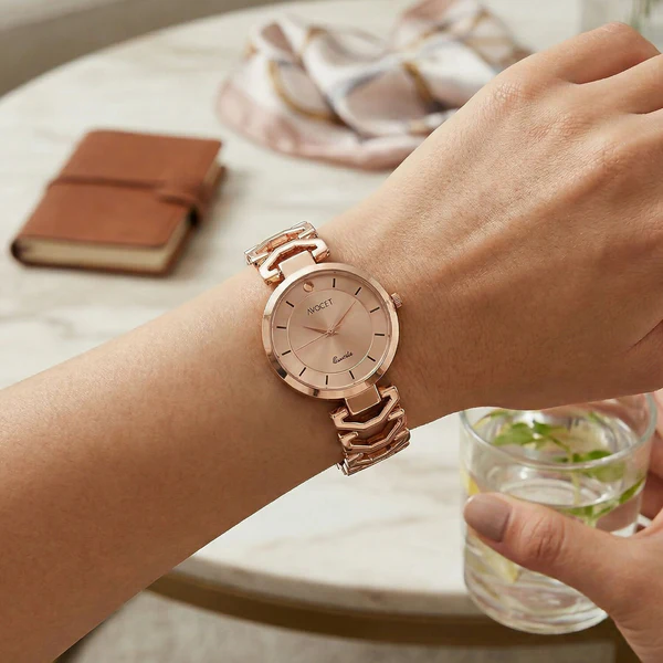 Elegant Rose Gold Analog Wrist Watch with Designer Bracelet Strap for Women - Image 3
