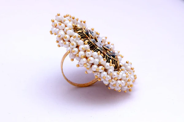 white guchha ring Alloy Gold Plated Ring - Image 2